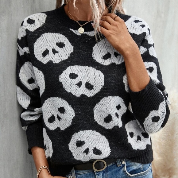 BellanBlue Sweaters - Cozy Skull Print Loose Fit Sweater Top